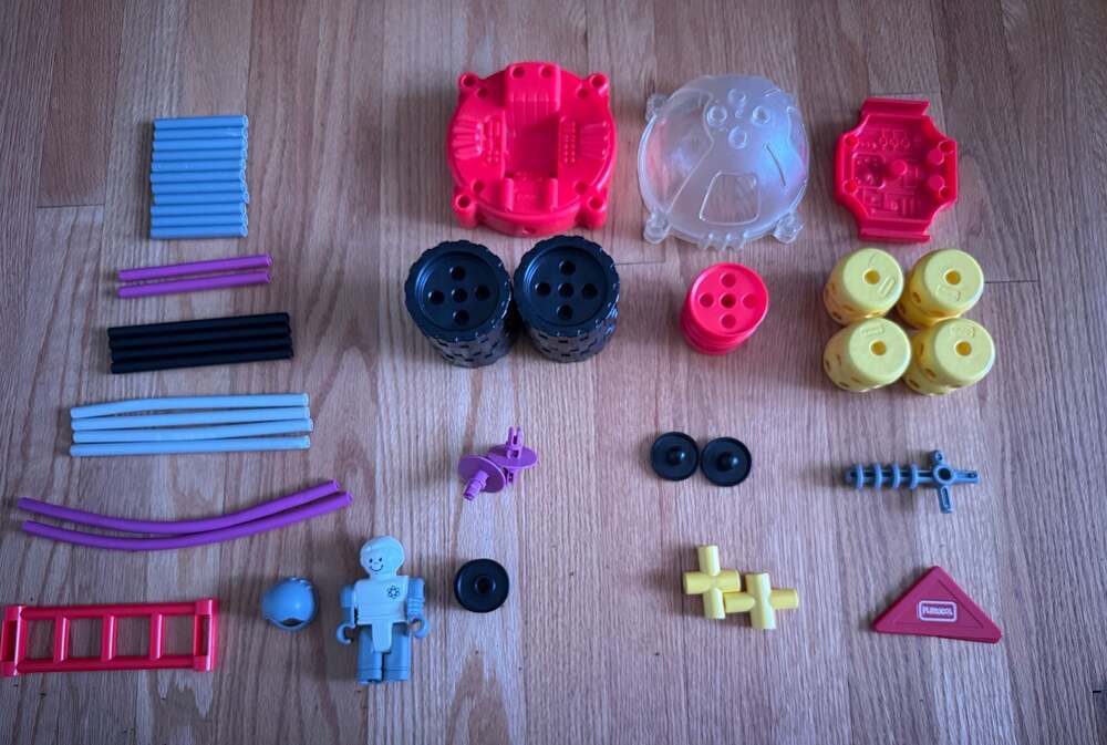 Vtg 1995 Playskool Tinkertoy Space Explorer Set Building Toy w/Instructions 100%